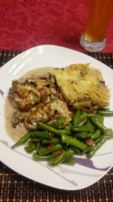 Einfaches Erdäpfelgratin mit Champignons Rezept