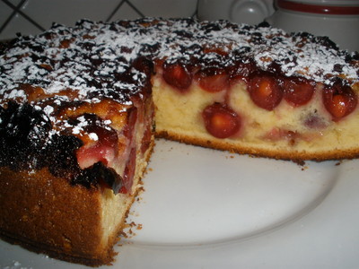 Versunkener Kirschkuchen mit Eierlikör Rezept