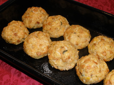 Semmelknödel - aus dem Backofen! Rezept