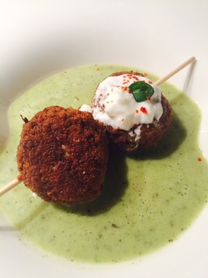 Zucchinisuppe mit Hackbällchen Rezept